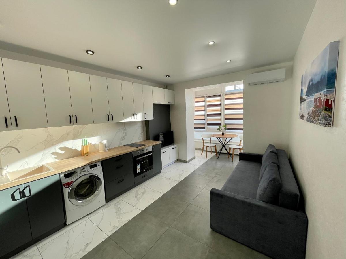 Apartment Premium In Center อิวาโน-ฟรานกิฟสเก ภายนอก รูปภาพ
