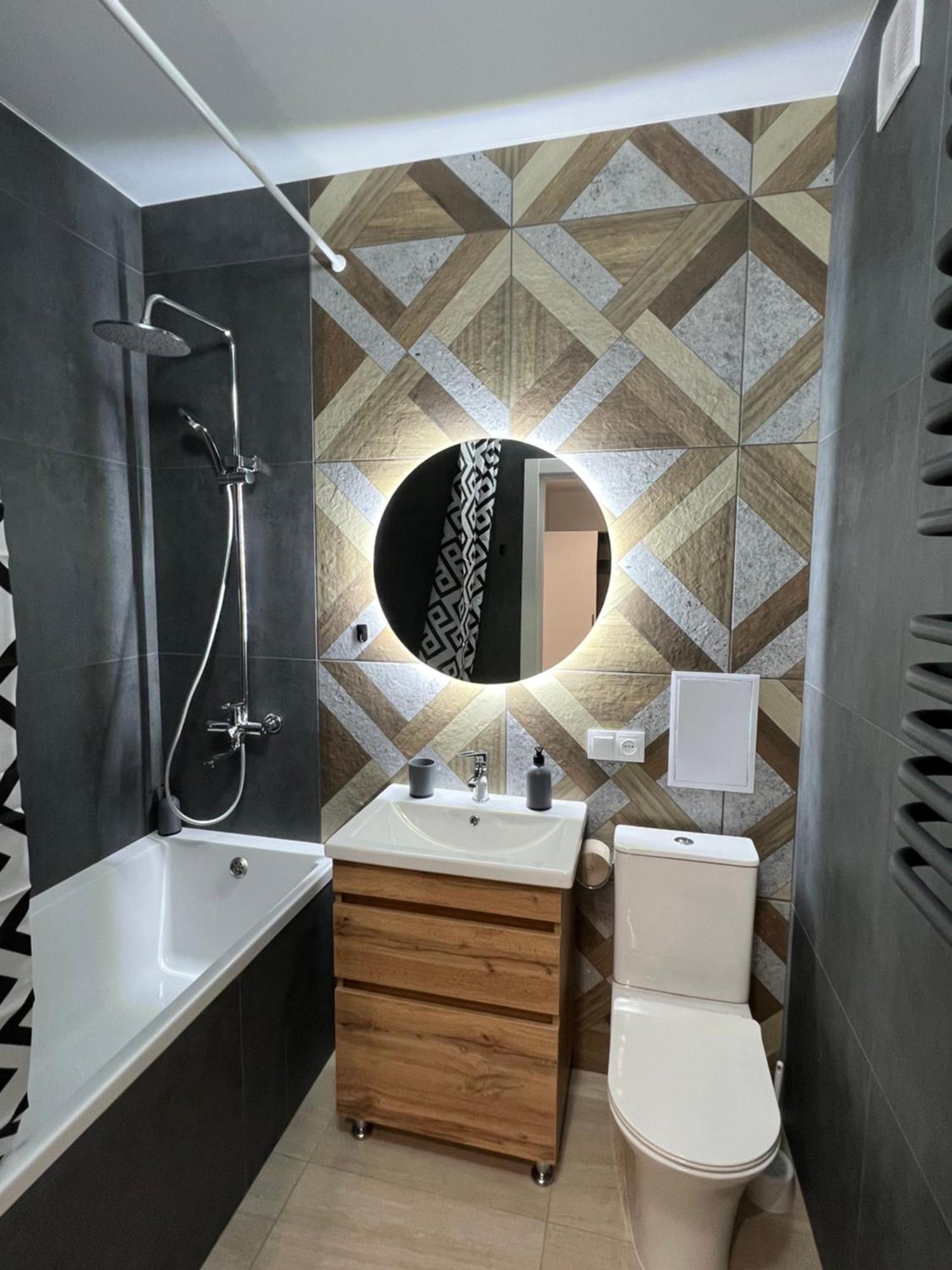 Apartment Premium In Center อิวาโน-ฟรานกิฟสเก ภายนอก รูปภาพ
